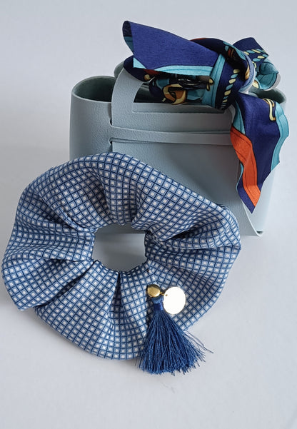 Chouchou 100% soie et médaillon plaqué or 18K