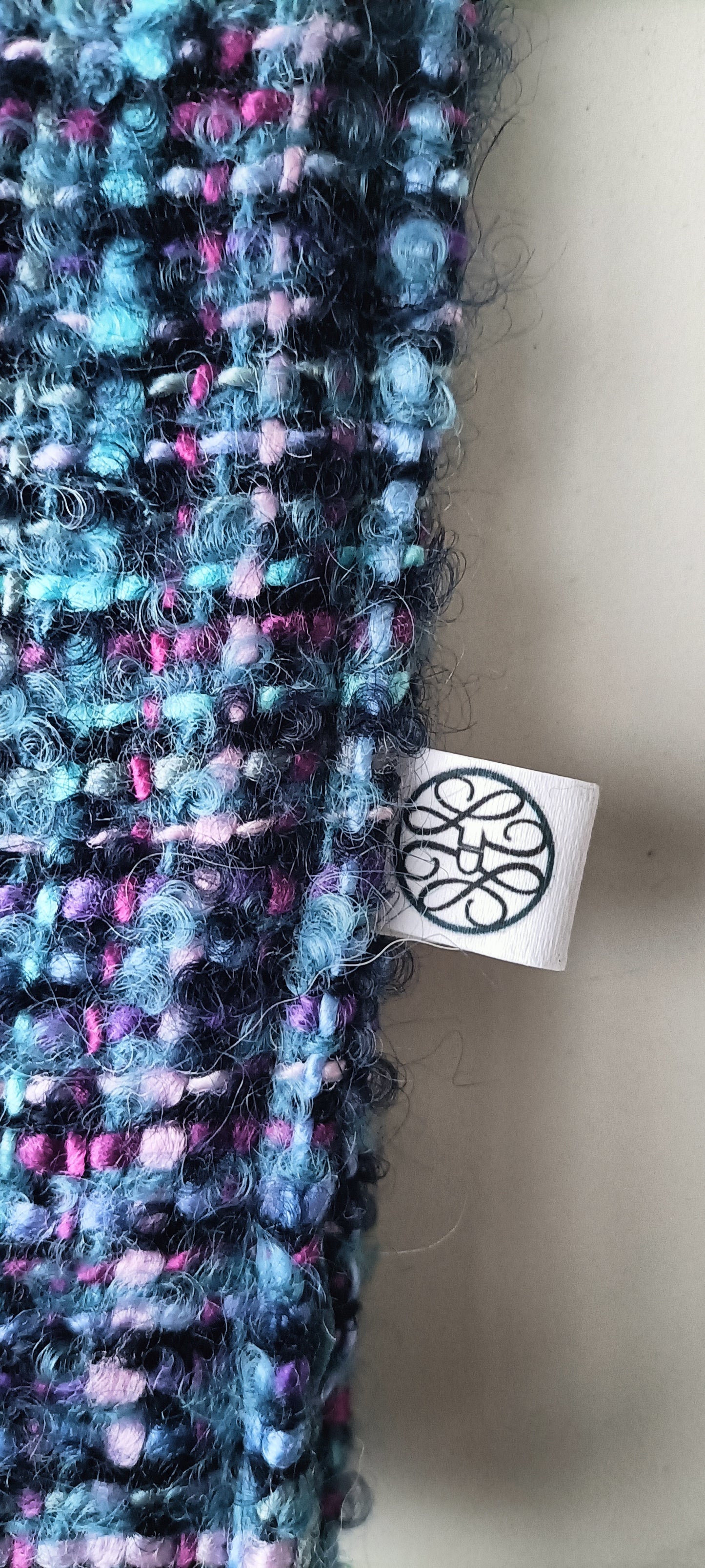 Pochette de soirée en tweed et satin