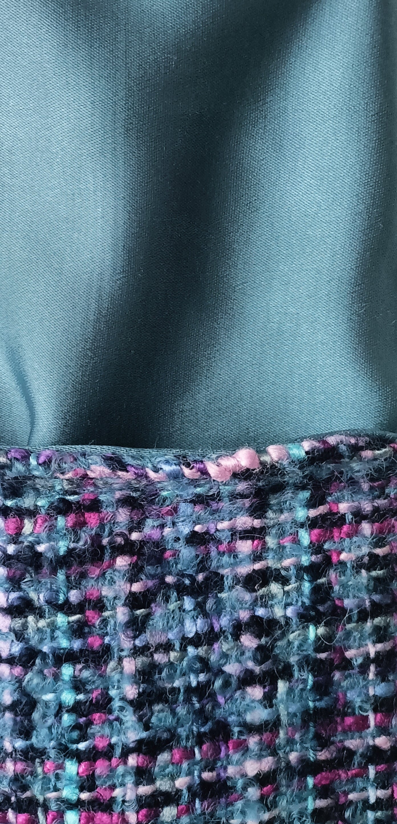 Pochette de soirée en tweed et satin