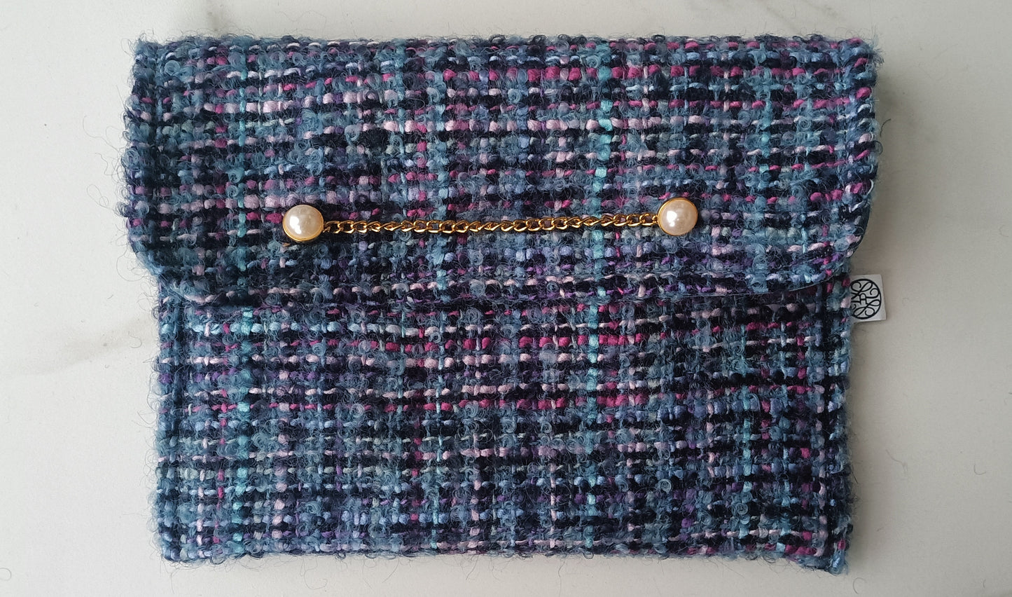 Pochette de soirée en tweed et satin