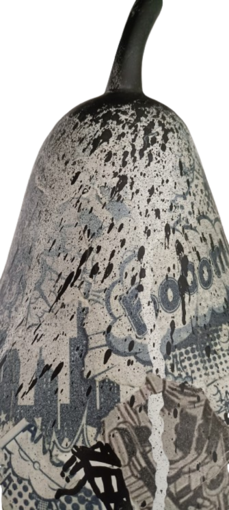 Sculpture Poire Pop Art – Édition BD Noir & Blanc