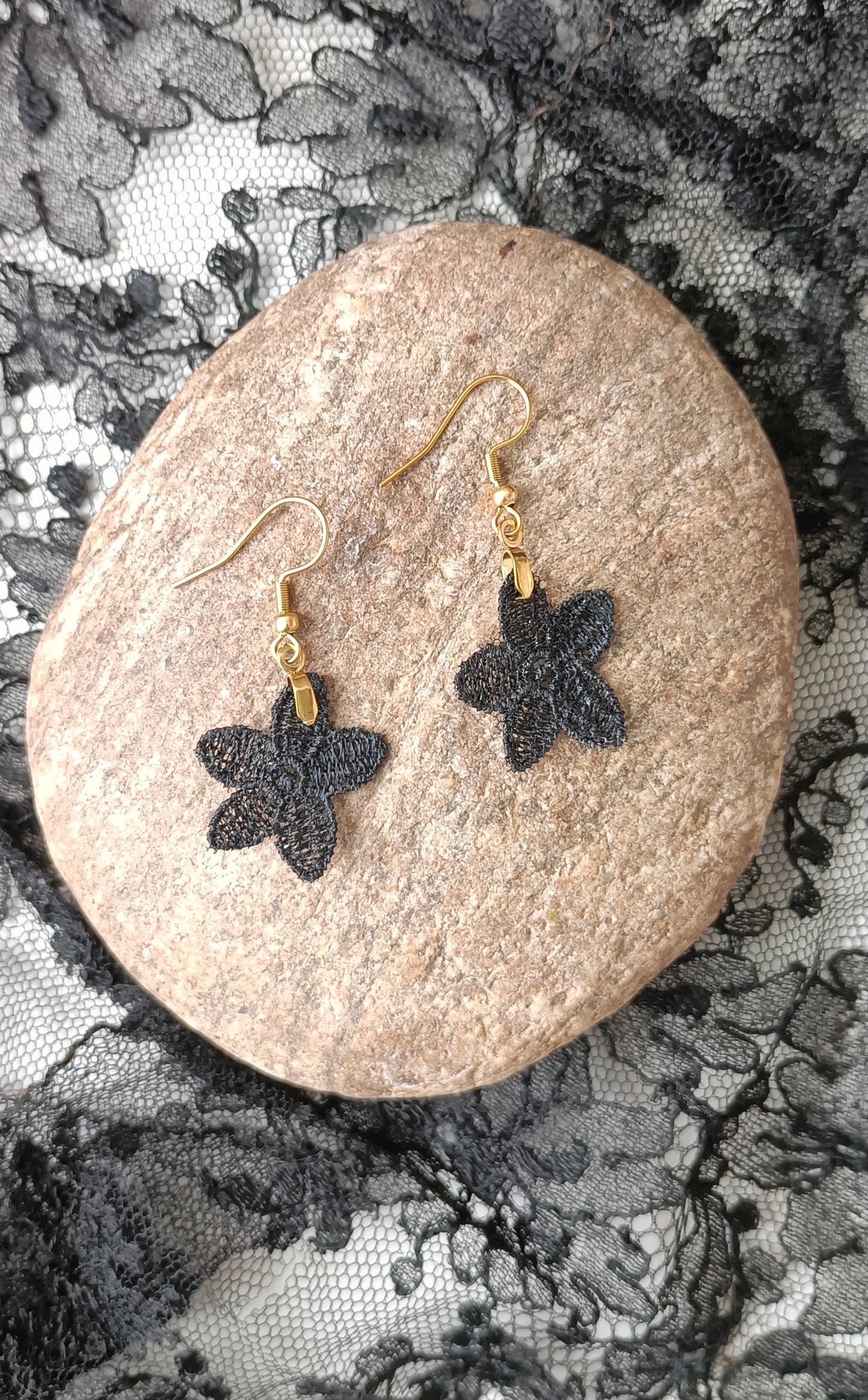 Boucles d'oreilles bohème dentelle ancienne