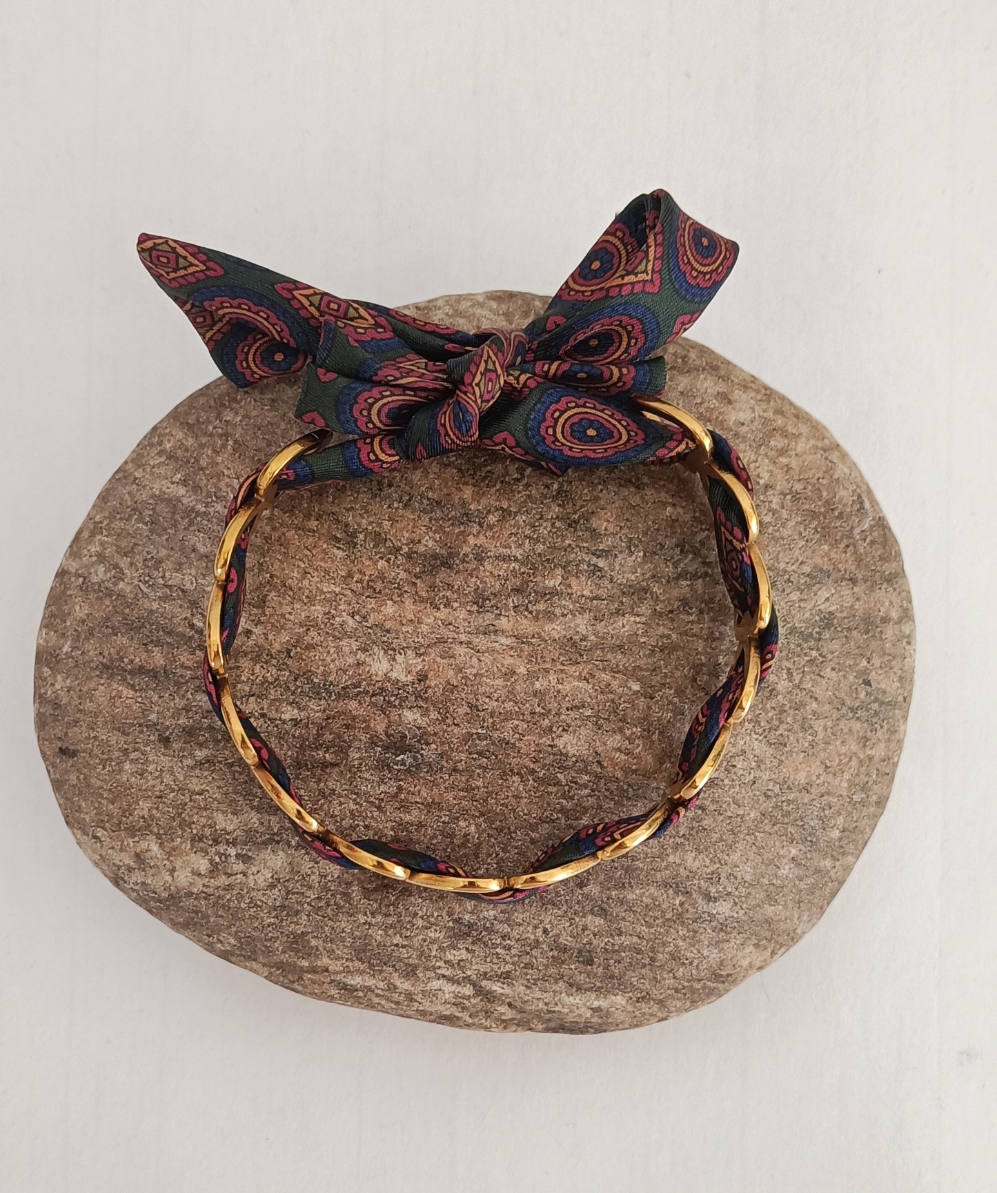Bracelet plaqué or coeur & son ruban soie