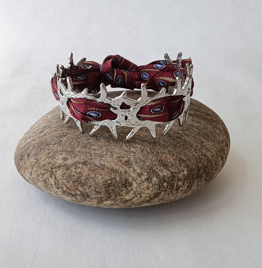 Bracelet corail argenté & son ruban soie