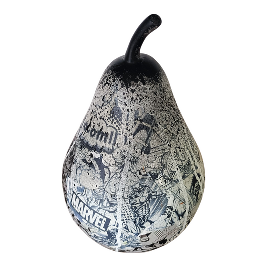 Sculpture Poire Pop Art – Édition BD Noir & Blanc