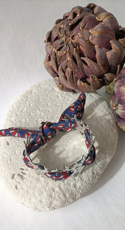 Bracelet argenté Corail & soie rouge/bleue