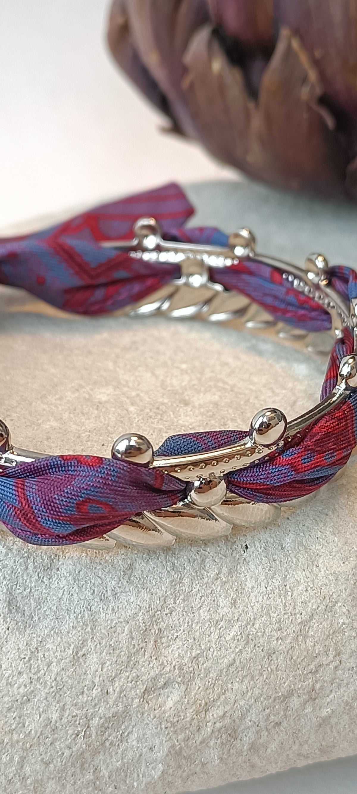 Bracelet argenté Indie & soie