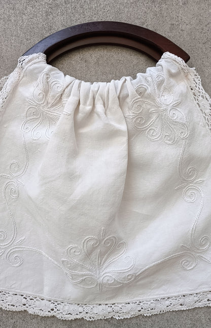 Tote Bag Vintage - coton brodé et dentelle