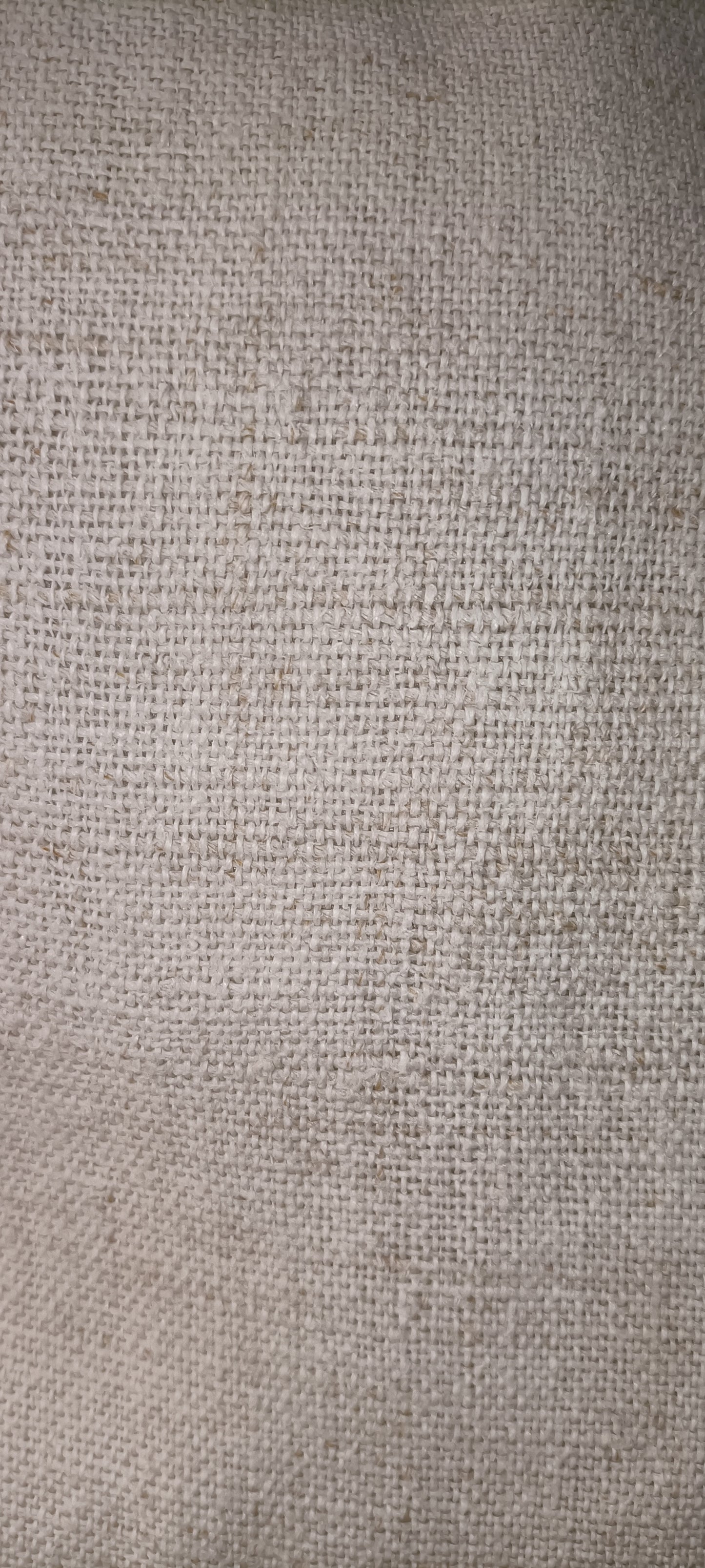 Housse de coussin lin brut et broderie noire