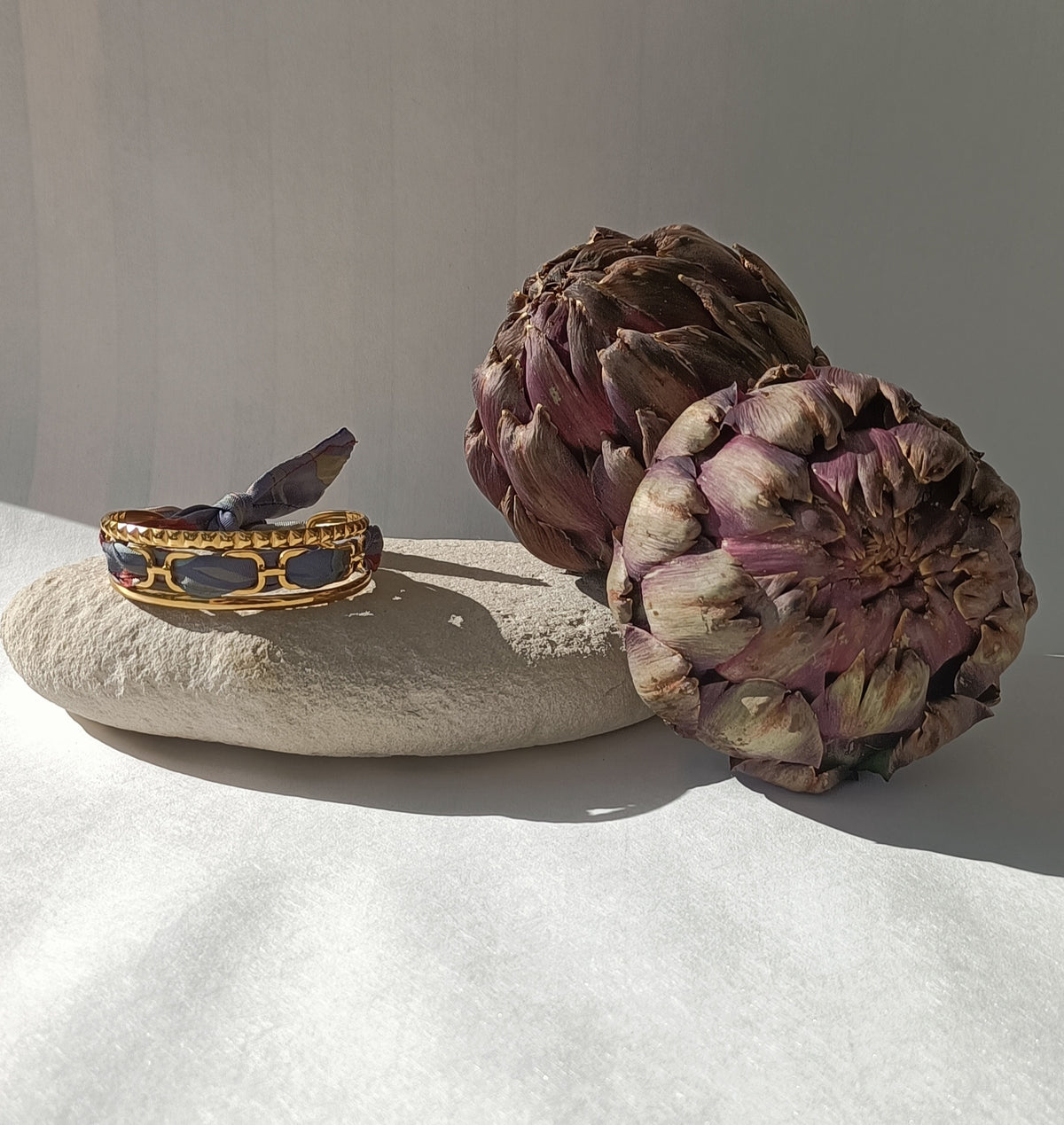 Bracelet plaqué or Iconique & soie grise/bordeaux