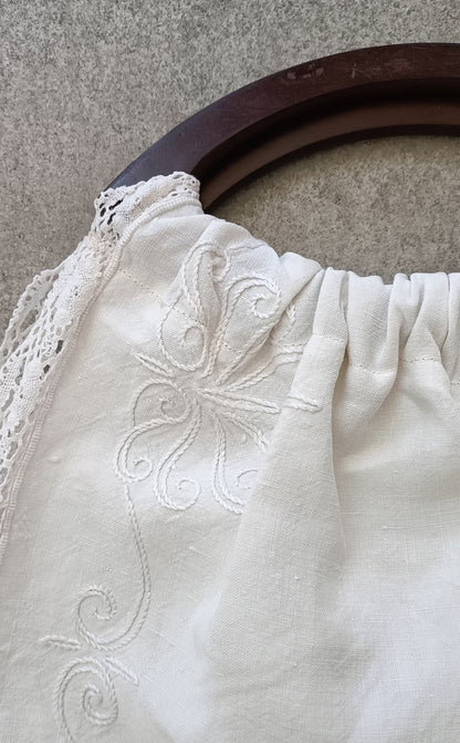 Tote Bag Vintage - coton brodé et dentelle