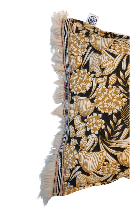 Coussin chic motifs floraux et rayures