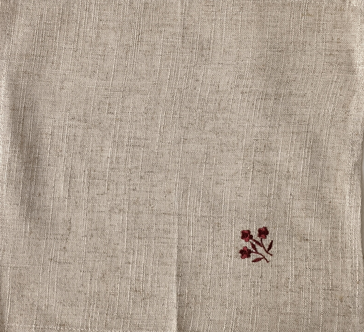 Set de 4 serviettes en lin brodé "fleurs Burgundy"