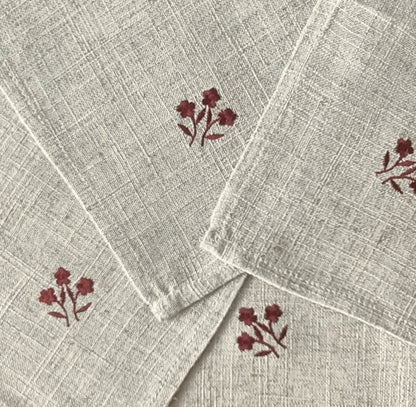 Set de 4 serviettes en lin brodé "fleurs Burgundy"